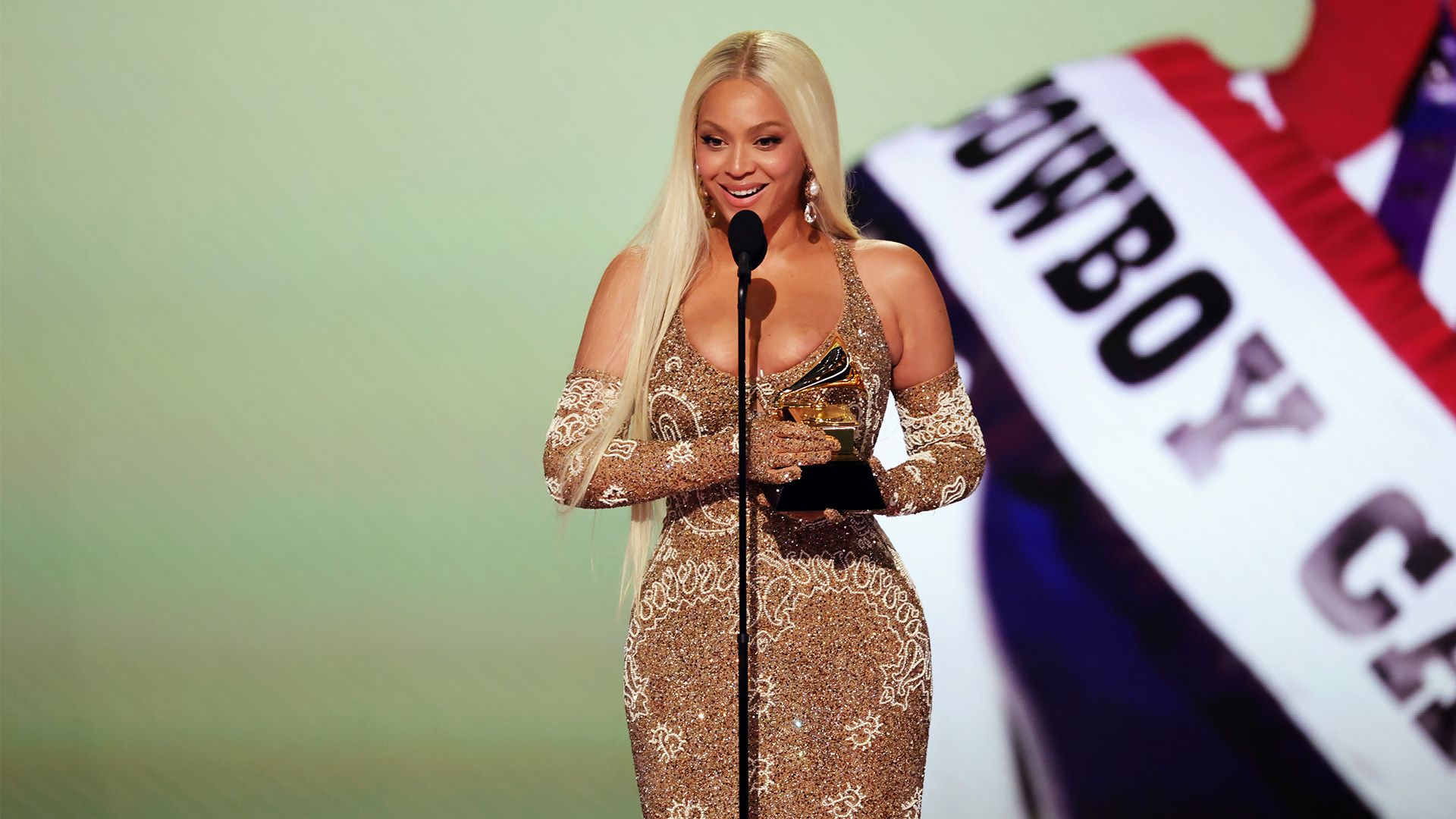 他在基层联 他在基层联