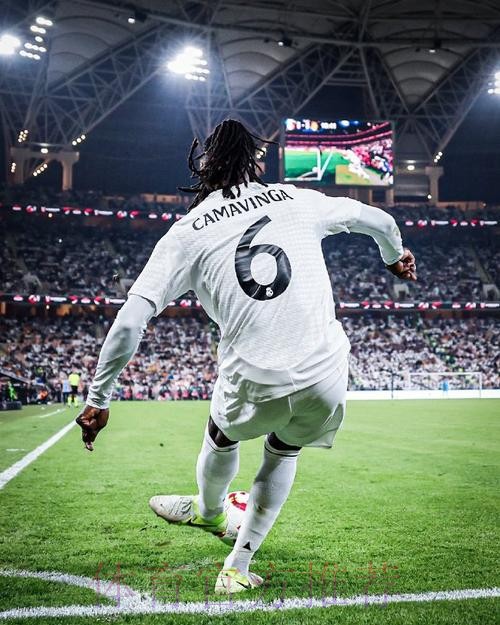 TA:皇马担忧阿诺德的伤势 卡马文加情况不严重